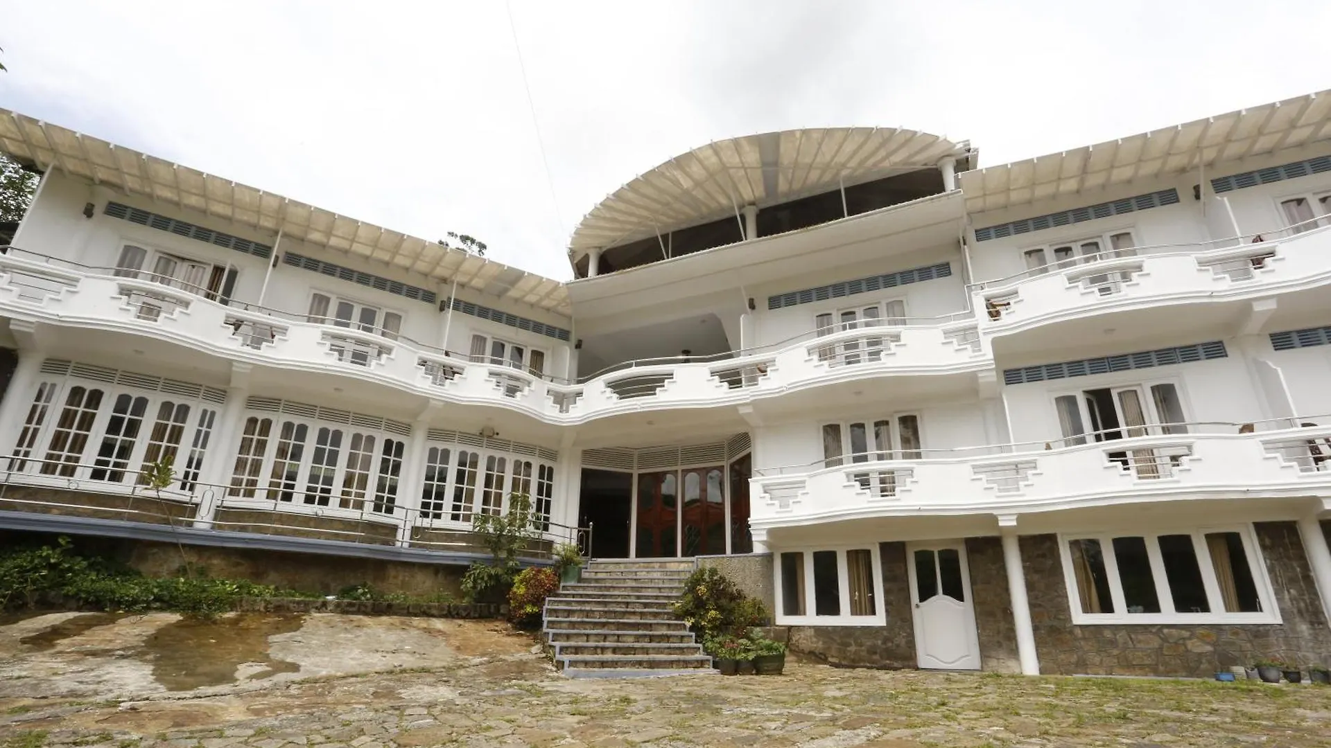 The Ark Villa Hatton